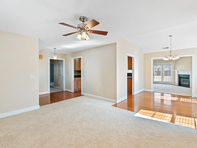 5003 Summerswell Ln SE — Photo 15
