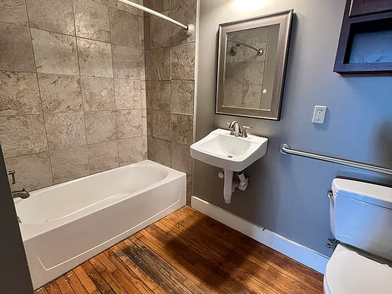 619 Ryan St — Photo 22
