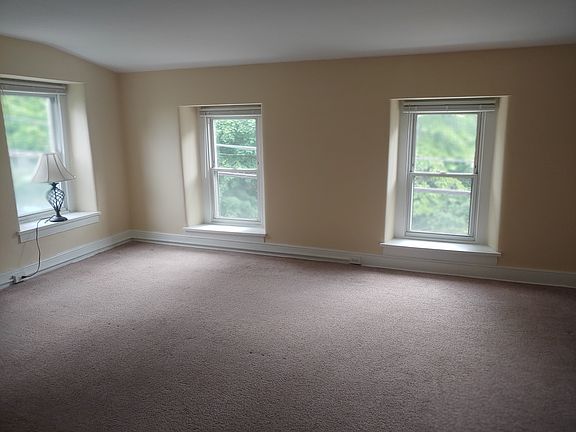 5th image of 11 Jefferson St Floor 2