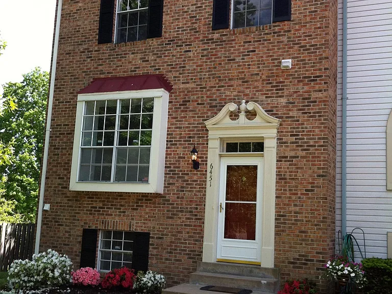 6451 Autumn Glen Ct — Photo 1