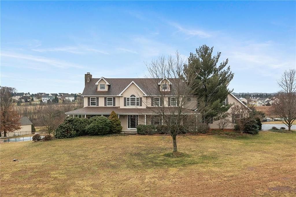 5462 Fells Creek Rd N, Schnecksville, PA 18078 Zillow