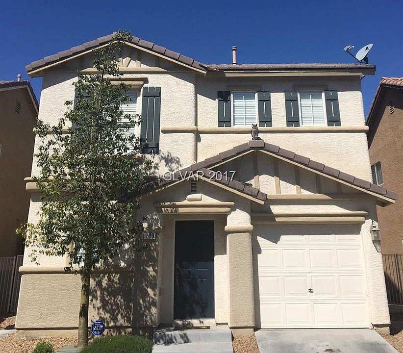 1st image of 1203 Golden Apple St