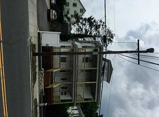 394 Academy Ave, Providence, RI 02908