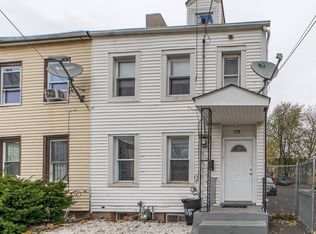 115 Livingston St, Elizabeth, NJ 07206
