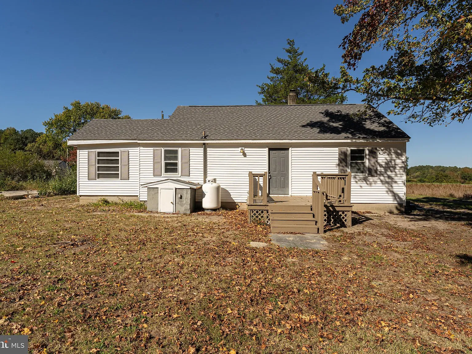 3 bed, 960 sqft, $1,495 — Photo 4