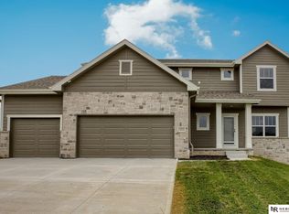 11014 N 161st St, Bennington, NE 68007