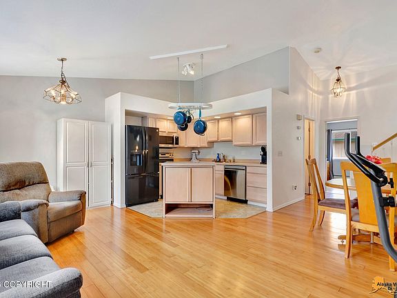 5th image of 1720 Elcadore Dr #B