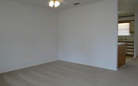 3rd image of 195 SE Sable Ln