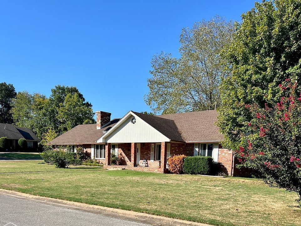 1st image of 2917 Bermuda Dr