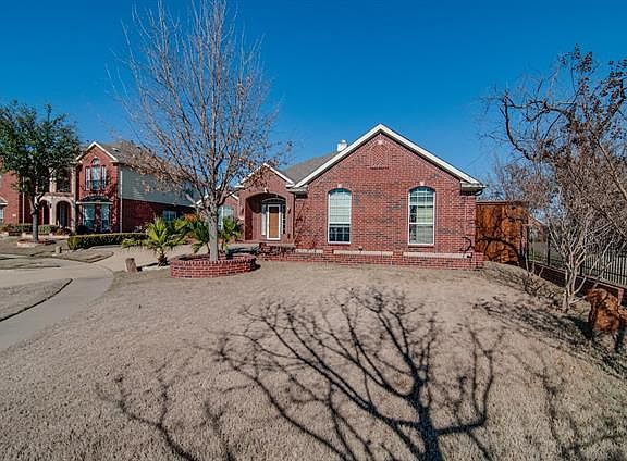 4th image of 4538 Warbler Ln