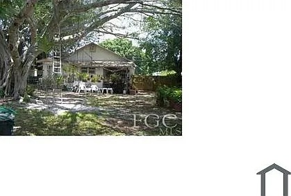 3922 Lora St — Photo 6