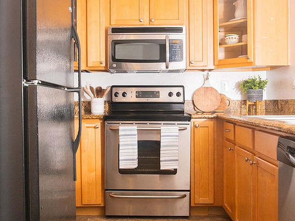 4th image of 15357 Maturin Dr Unit 129