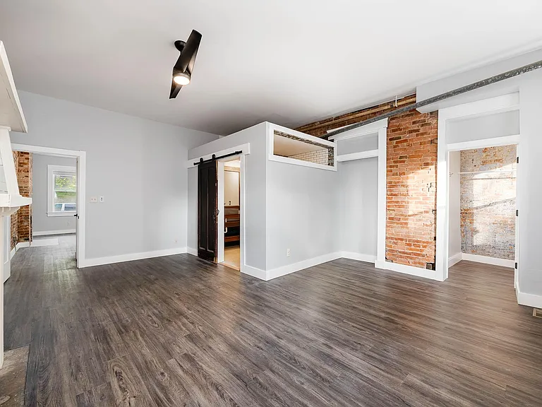 213 Mulberry St #1A — Photo 18