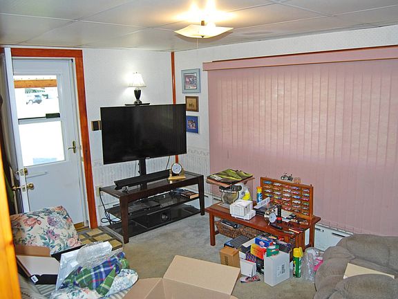 4th image of 56 Pawling Ave