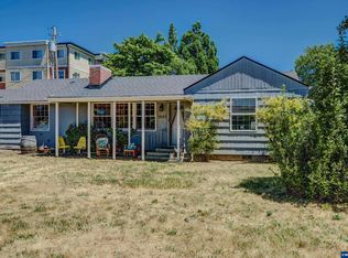 1045 SW Grove St, Corvallis, OR 97333