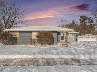 409 South St, Spring Lake, MI 49456