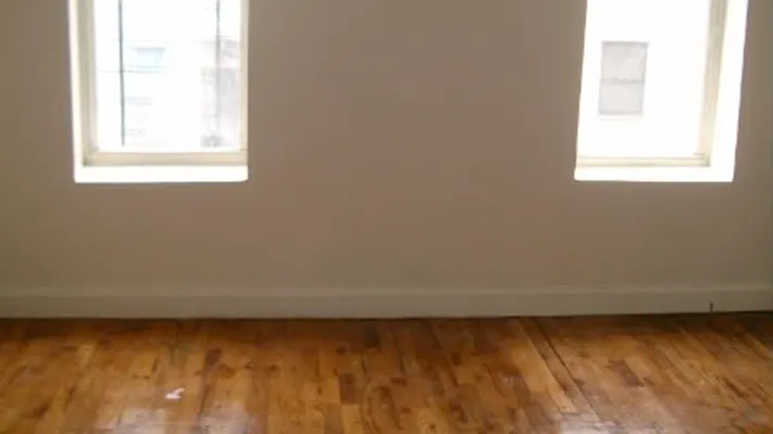 Rented by Nooklyn NYC LLC | media 4