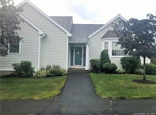 14 Saint Andrews Cir UNIT 7, Wallingford, CT 06492