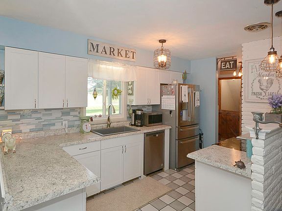 2nd image of 5064 S 33rd St