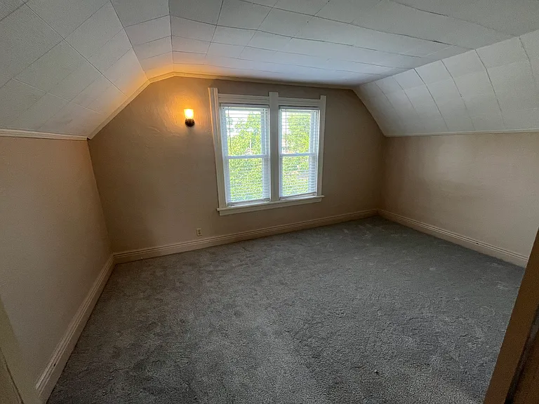 1108 Humphrey St #2 — Photo 8