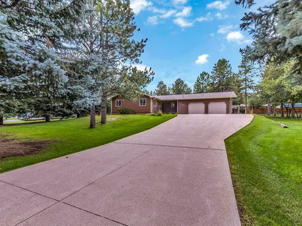 1406 Ponderosa Dr, Sturgis, SD 57785