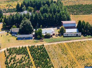 12716 S Dart Rd, Molalla, OR 97038