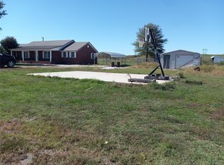 21903 S 85 E, Porum, OK 74455