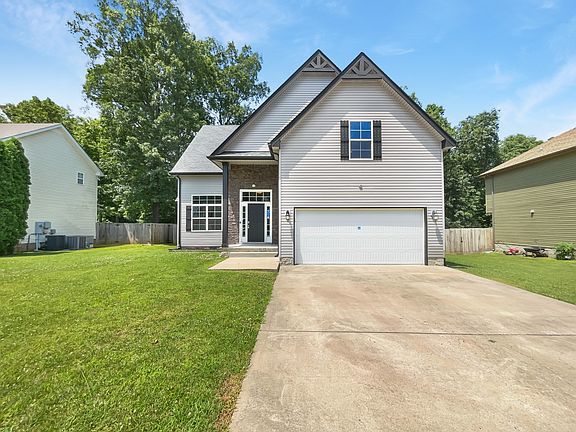2nd image of 2782 Ann Dr