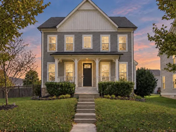 528 Apricot St, Stafford, VA 22554