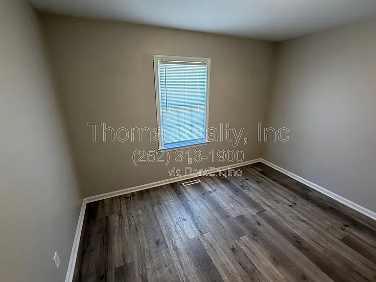 524 Keen St #B — Photo 6