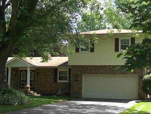 1st image of 57136 Garden Dr