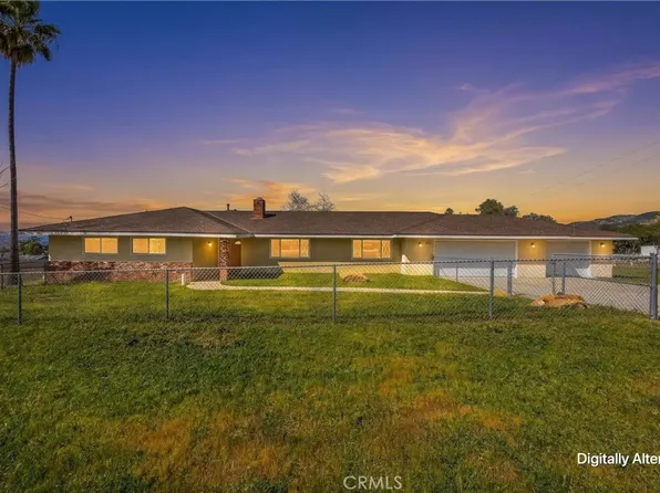 10022 Fremont St, Yucaipa, CA 92399