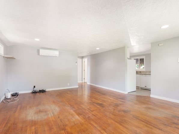 227 NE 188th Ave, Portland, OR 97230