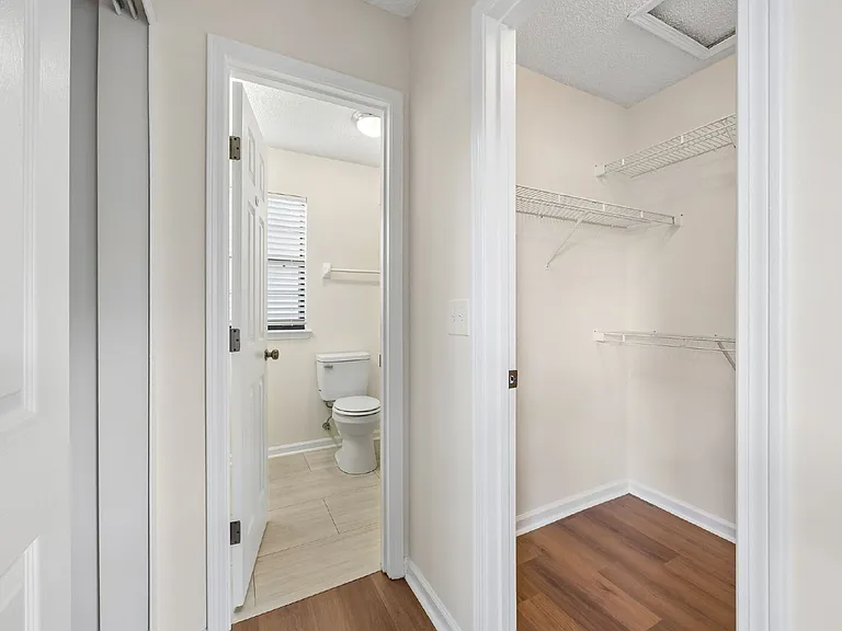 8362 Rockridge Dr — Photo 14