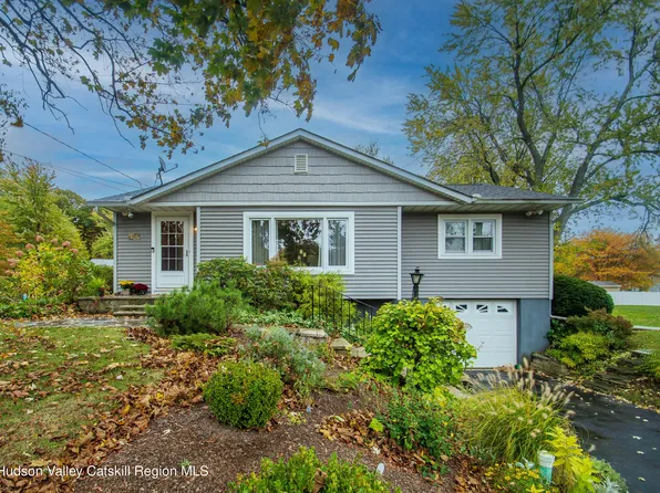 12 Provost Drive, New Windsor, NY 12553