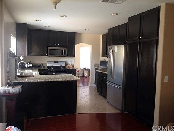 3rd image of 1009 Fig St