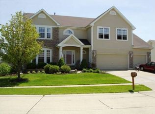 8 Constable Ct, Saint Peters, MO 63376