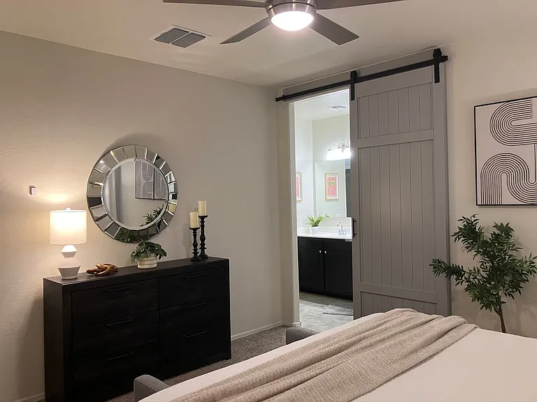 30998 W Earll Dr — Photo 16