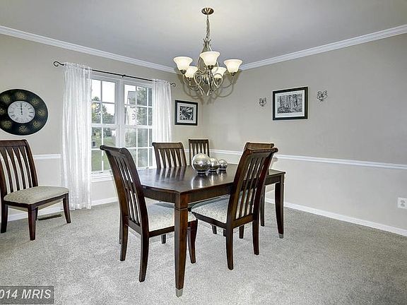 5th image of 9372 Worthington Dr