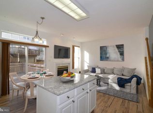 20109 Hardwood Ter, Ashburn, VA 20147