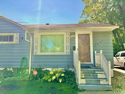 2607 Iroquois Rd, Waukegan, IL, 60087