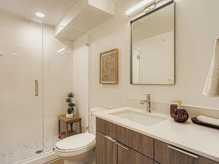 Cadre Townhomes — Photo 2