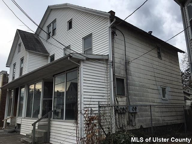 1st image of 203 Foxhall Ave
