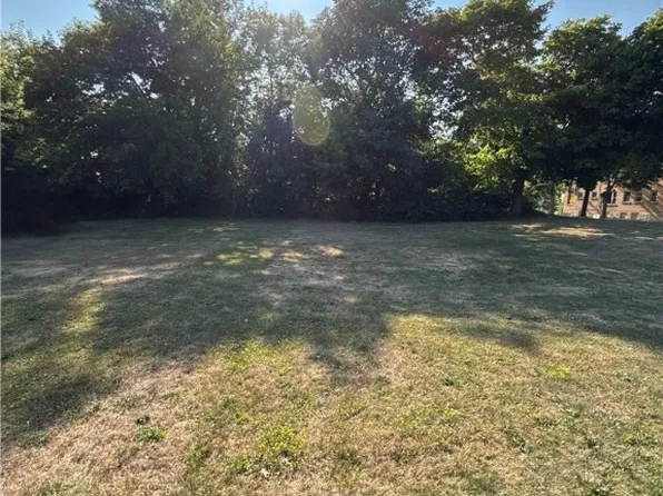 468 8th St #57, Niagara Falls, NY 14301