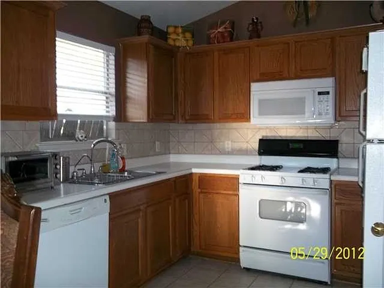 17338 Tobermory Dr — Photo 3