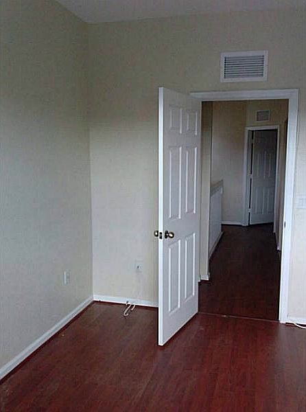 2nd image of 5911 Riverside Ave