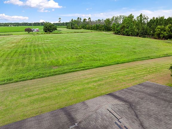 3rd image of 82 Harris Rd