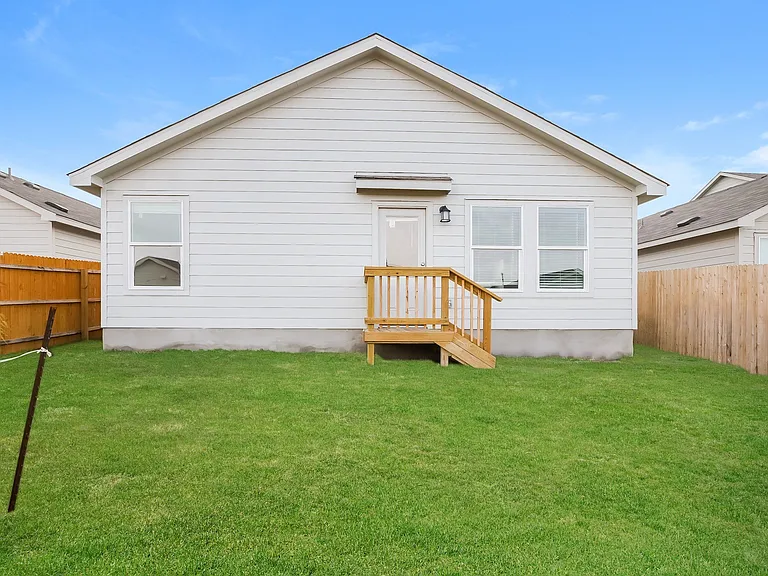 2907 Millikan Dr — Photo 14