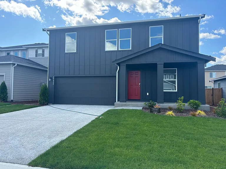 138th Ave E — Photo 29