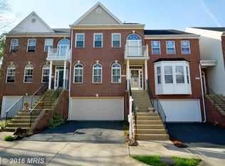 5260 Ballycastle Cir, Alexandria, VA 22315
